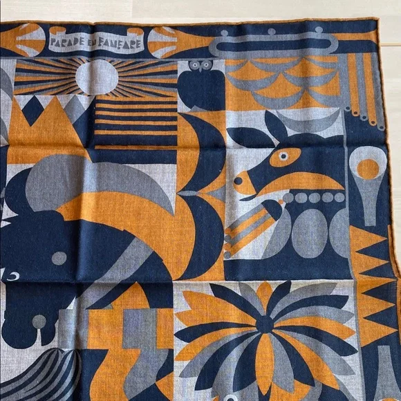NWT Auth. Hermès 65 cm Cashmere/Silk Scarf “Parade en Fanfare” - Picture 8 of 13